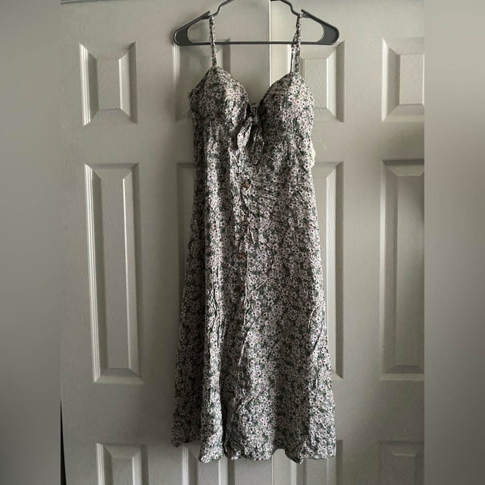 AUW DRESS